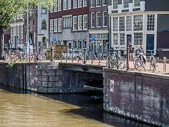 Brug 297 met zoutschade (juni 2017)