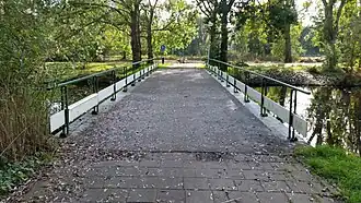 Brug 813 richting ’t Kleine Loopveld (oktober 2019)