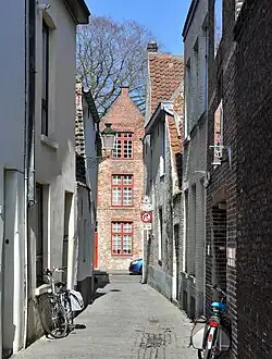 De Artoisstraat, gezien in de richting van de Wulfhagestraat