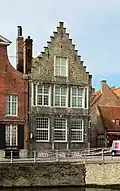 Hoekhuis met Mariabeeld