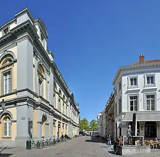 De Jakob van Ooststraat, gezien van uit de Kuipersstraat