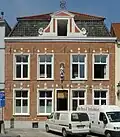 Burgerhuis met rococo Maria-beeld
