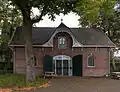 Koetshuis annex tuinmanswoning