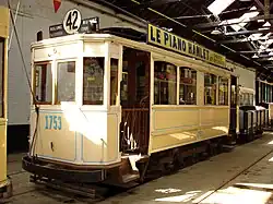 Motorwagen 1753. Deze wagen had een roken- en een niet-rokencompartiment.