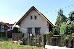 Huis in het dorp (2014)