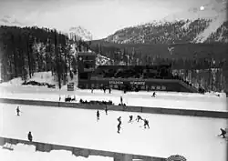 Het ijsstadion van Sankt Moritz in 1928