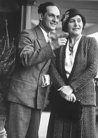 Schildkraut met operazangeres Maria Olszewska (1932)