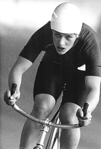 Rossner in 1987 tijdens een wedstrijd op de baan.