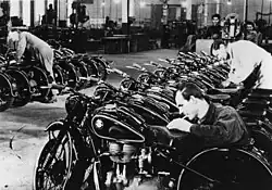 De productielijn van de R 24