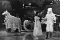 Snegoerotsjka en Grootvadertje Vorst tijdens een staatsfestival in Berlijn (1976)