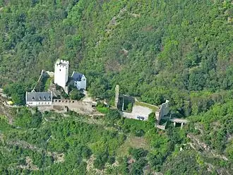 luchtfoto van de burcht Sterrenberg