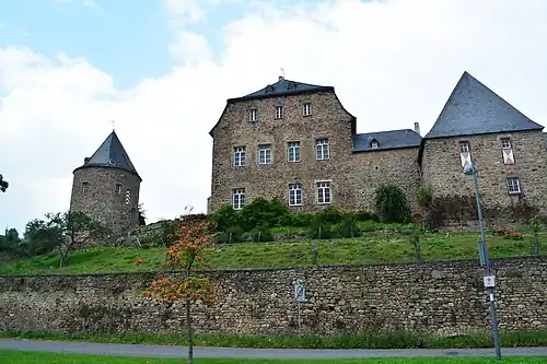 Burg Maubach, Untermaubach