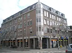 Kantoor en appartementen hoek Maliebaan en Burgemeester Reigerstraat, hier bevond zich de voormalige Oosterkerk