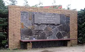 Monument te Rilland: Burgemeester De Goffau bank