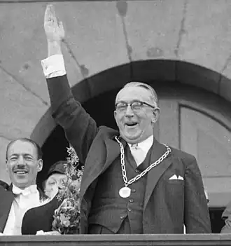 Burgemeester H.J.M. Loeff (1957)
