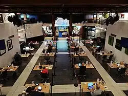 Ten tijde van corona vergaderde een deel van de gemeenteraad in de burgerzaal