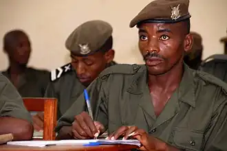 Burundese vredeshandhavers werden met hulp van het Amerikaanse leger in Afrika voorbereid alvorens naar Somalië te worden gestuurd. (foto: september 2006)