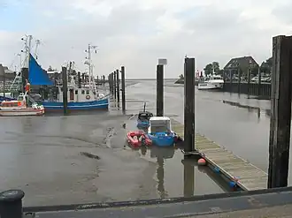 De haven van Fedderwardersiel