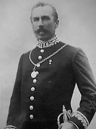 Clemens Hengst in burgemeestersuniform