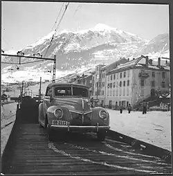 De Ford op de trein, Airolo, 1940
