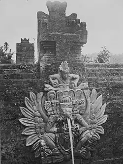 Beeld dat dienstdoet als waterspuwer bij de bronnen van Yeh Panes bij Tabanan , Wereldmuseum Amsterdam