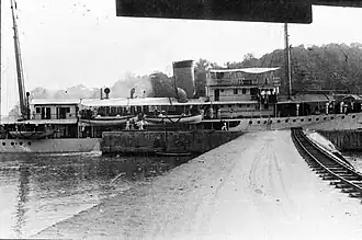 De opiumjager 'Valk' te Merak Java