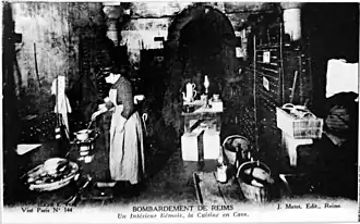 Koken in de kelders.