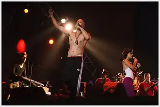 Calle 13 tijdens een concert in Venezuela