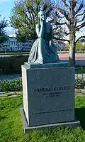 Standbeeld van Camilla Collett in Kristiansand
