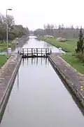 Canal des Ardennes met sluis in la Cassine