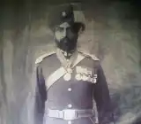 Subedar-Major (Honorair kapitein) Mihr Din Sardar Bahadur, O.B.I., I.D.S.M., M.V.O. met om de hals de Orde van Brits-Indië