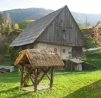 Oude bron in Gorenji Novaki