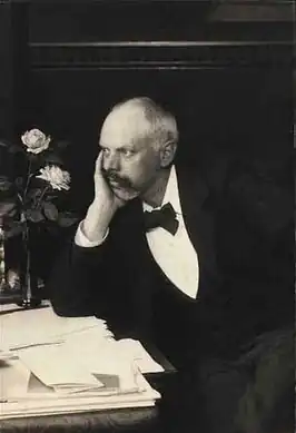 Carl Ewald, gefotografeerd door Frederik Riise