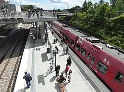 S-tog richting het oosten langs het perron