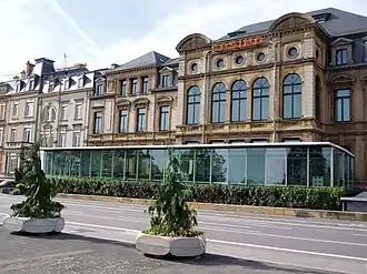 Zuidzijde van het gebouw