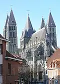 Vroege Scheldegotiek: Cathédrale Notre-Dame de Tournai (Doornik)