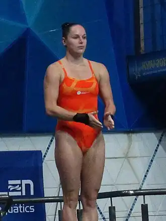 Van Duijn tijdens het Europees Kampioenschap schoonspringen 2019