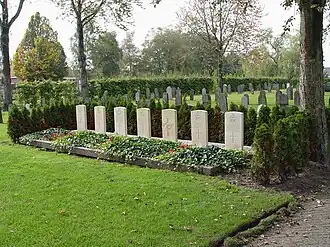 Erehof Rouveen, Geallieerd erehof