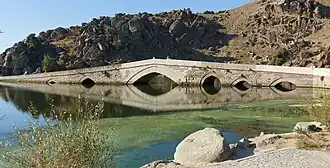 Çeşnigirbrug over de rivier de Kizil Irmak
