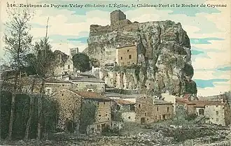 Oude postkaart met zicht op het dorp