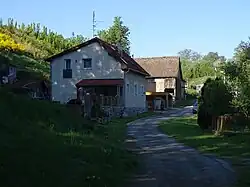 Boerderijen in het dorp (2015)