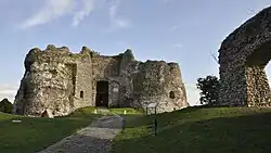 De ingang aan de noordzijde