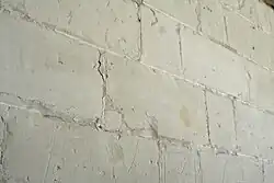 Tufstenen parementblokken in het interieur van het Kasteel van Chambord