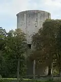 Donjon (einde 12e eeuw), overblijfsel van het kasteel van Châtillon