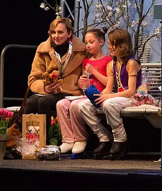 Monique van der Velden met haar kinderen Beau en Nora tijdens de Challenge Cup in 2020