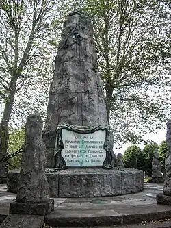 Monument en crypte voor de militaire slachtoffers van de Eerste Wereldoorlog