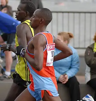 Kamathi tijdens de Rotterdam Marathon 2008