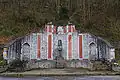 Monumentale fontein, genaamd Belles Fontaines (M)