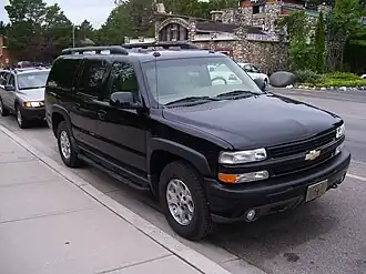 Een Chevrolet Suburban uit 2004
