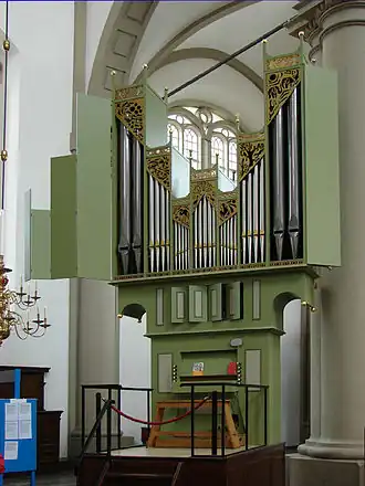Orgelkas in jaren zestig-stijl van het Flentrop-koororgel in de Westerkerk (Amsterdam)